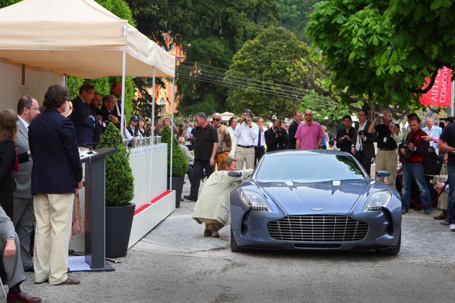  Aston Martin One-77 2010 года  (фото 54 из 89)